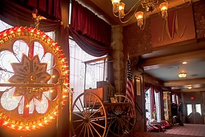 The Most Haunted Motel in the Nevada Desert Is Full of Ghosts and Clowns