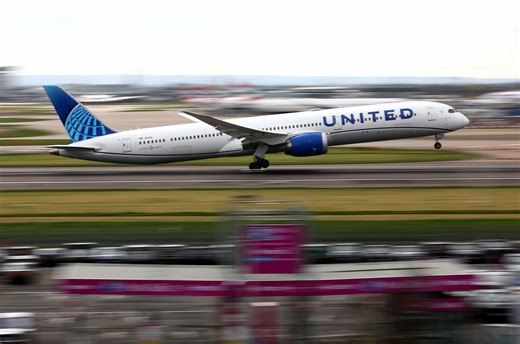 Checked baggage fees: Airlines announce big changes ahead of Easter travel