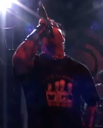 Coal Chamber Live Performance of 'Loco' in 2002