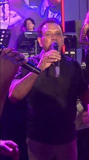 Desa piya gath kala | දෑස පියාගත් කල | Sing along with Clifford Richards #cliffordrichards