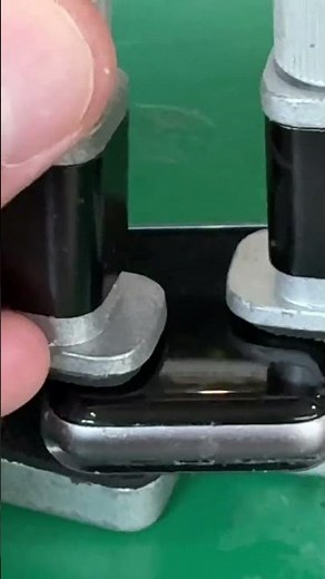 【緊急伝令】Apple Watch修理職人向けSuper X Max 防水接着剤の塗り方奥義