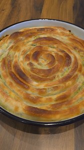 11K views · 443 reactions | Evo još jedna ideja za danas. Odlična pita zeljanica. RECEPT u komentarima ispod ⤵️ #pita #zeljanica #recepti | Kuhaj i Peci | Facebook