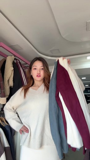 Inside fleece highneck❤️👌#jd_outfits_ #kathmandu #machapokhari #deliveryallovernepal🇳🇵