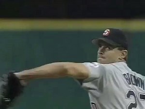 One of the most dominant postseason pitching lines ever. Kevin Brown in Game 1 of the 1998 NLDS: 8.0 IP, 2 H, 0 R, 1 HBP, 2 BB, 𝟭𝟲 𝗞. #PadresClassics | San Diego Padres