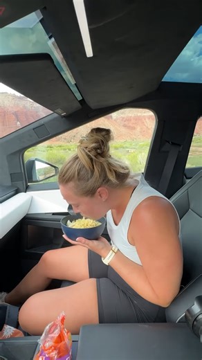 Turning a Tesla Cybertruck into a kitchen for the ultimate cooking test