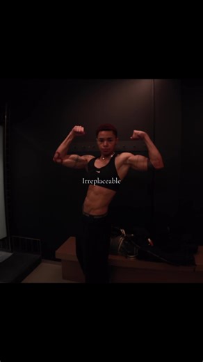 Full workout routine linked in my bio #wlw #gym #nexefiles #androgyny #fitness