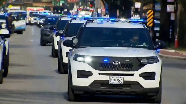 Fallen Chicago police officer identified after shooting at hospital Saturday