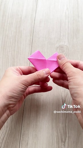 不思議な折り紙で無限ぐるぐるを作ろう！