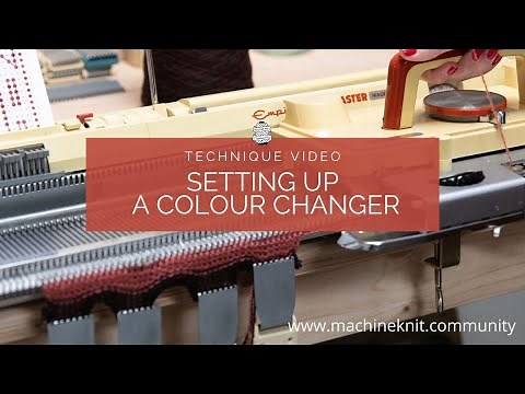 Setting up a knitting machine YC6 colour changer