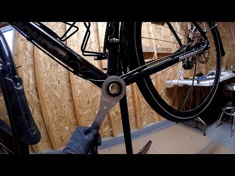 How To Remove External Bearing Bottom Bracket FSA BB386 MegaEvo Bike Blogger