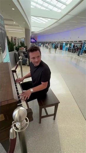 May or may not have missed my flight… ✈️ #jerryleelewis #greatballsoffire #airport #pianocover
