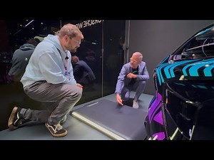 Porsche Cayenne EV Wireless Charging Explained!