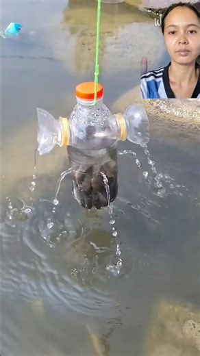 Ingenious Fish Trap: Plastic Bottle Filled with Fish || WooGlobe