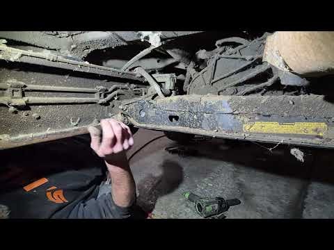Silverado tortion key removal and installation
