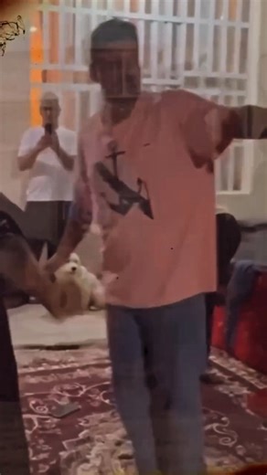 faghat,khodesh on Instagram‎: "جنایتی که جمهوری اسلامی بر ملت ایران تحمیل کرد داغی ابدی بر تاریخ است؛ جوانانی که با امید آینده‌ای بهتر برخاستند با گلوله خاموش شدند، اما مردمی که از جمهوری اسلامی عبور کرده‌اند امروز در پی بازگرداندن پادشاهی و نشان شیر و خورشید هستند،جاویدشاه❤️👑 #جاوید_شاه #جمهوری_اسلامی_نابود_باید_گردد #پاینده_ایران #نه_به_جمهورى_اسلامى #پاینده_خاندان_مقتدر_پهلوی_خاندان_سازنده_ایرانزمین_خاندان_وفادار_به_وطن"‎