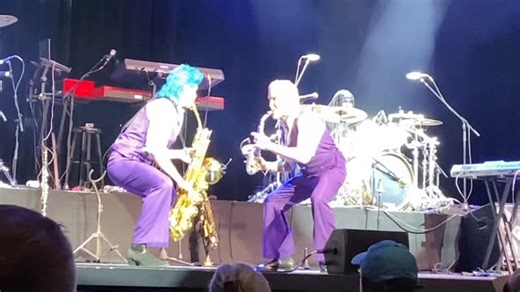 Marcus Anderson on Instagram: "This is what happens when a baritone sax and a soprano sax battle it out— when the deepest lows clash with the soaring highs…hopefully the crowd doesn’t just hear it… they feel it. 🎷⚡ #DaveKoz #LeoP #EpicSaxBattle #BariVsSoprano #HighsAndLows #SaxOnSax #JazzFusion #LiveMusic"