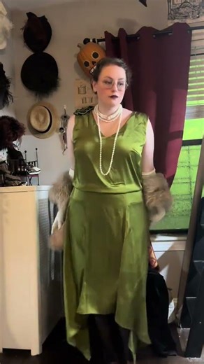 1920s Valentine Vibes w/ 🐇