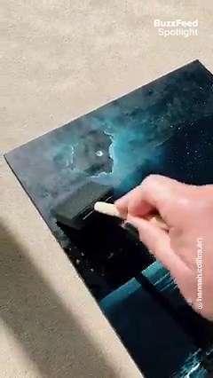 watching @hannah.collins.art paint is like putting in contacts for the first time | BuzzFeed
