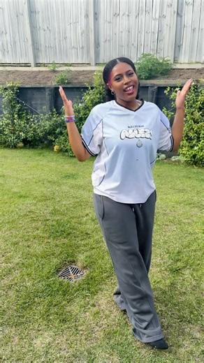 Learn Fun Easy TikTok Dance Moves with Friends