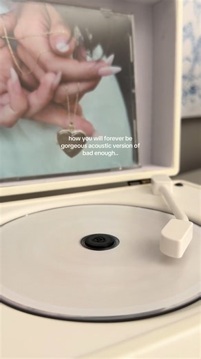 Stunning Acoustic Versions of Madison Beer's Songs