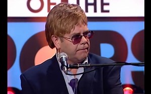 【边境之歌】Elton John - Border Song 2001.09.07_哔哩哔哩_bilibili