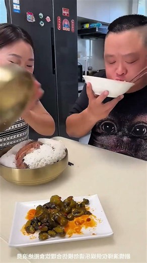 #吃得慢连配菜都抢不到😂🥢#chinese_food #asmr_food #eating #Eat too slow — not even side dishes left. 😂🥢