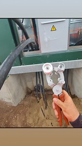 Using the PG4s for stripping off the outer sheath on these 630mm copper wire screened cables 🔥🔥🔥 #electrician #electrical #electricianlife #construction #sparky #electricians #electriciansofinstagram #tools #plumber #sparkylife #electricity #contractor #electricalengineering #electric #plumbing #electricalcontractor #electricalwork #hvac #engineering #lighting #carpenter #tradesman #electronics #power #electricianproblems #electriciansylife j#urenovation #electricalengineer #electricalhacks #