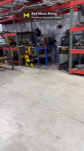 94K views · 715 reactions | Trail rig stripped down so I reckon it's...