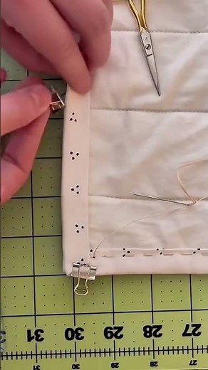 Hand Stitching Quilts and Blankets DIY Gilf Idea #quilt #sewing #DIY