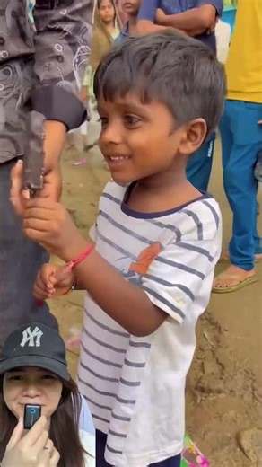 Ke pasar malam beli banyak jajan ⁉️