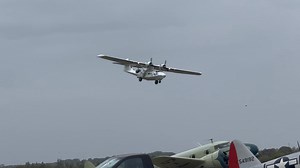 Bit windy out there | Keith Jones Airshow Videos