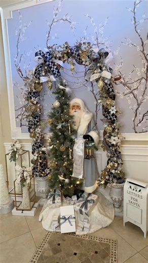 3K views · 67 reactions | I decorated my foyer like a high-end...