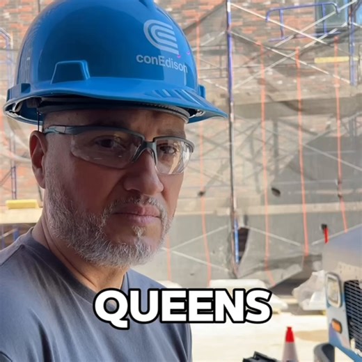 Willets Point is buzzing with change. New infrastructure and public spaces are taking shape, paving the way for more housing and new jobs in the neighborhood. To keep up with all this growth, we’re upgrading our system so the community can count on reliable, sustainable power for years to come. Find out more: http://spr.ly/6186Akjaj | Con Edison