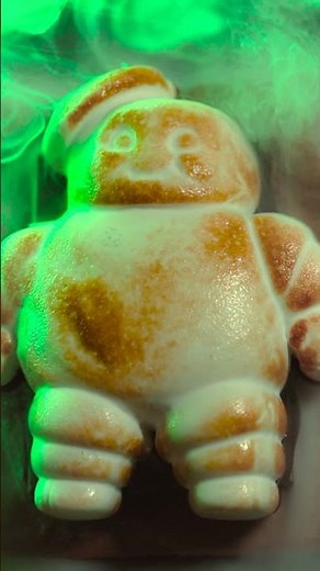 Mini Stay-Puft S’more | #HHN 2024