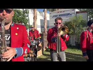Meute - Coachella Secret Show (Techno Marching Band from Germany)