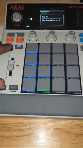 how to copy one pad to another pad on mpc sample #mpcsample #mpc #akai #mpcone #beats