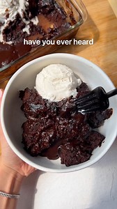 🥰PUDDING CAKE. A melting, dreamy, fudgey plant-based cake that comes together effortlessly. #recipe #plantbased #plantbasedcake #cake #cakerecipe #puddingcake #puddingcakerecipe #plantbaseddiet #quickrecipe #easyrecipe #dessert #dessertrecipe | PlantYou