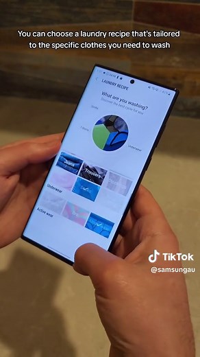 Laundry day just got a whole lot easier thanks to our SmartThings app🙌 Perfect cycles and convenience all at your fingertips! #SmartThings #laundryday #washer #dryer #Samsung *SmartThings requires internet and a WI-FI connection. Data usages may apply.
