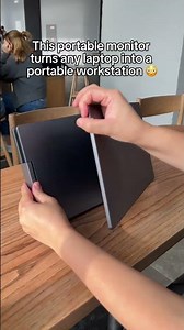 Our portable monitor can turn your laptop into a portable workstation in seconds 🙂‍↕️