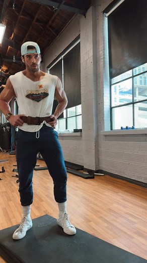 Back in the gym after a 5 day break. Get after it this weekend. #gym #fitness #fitcheck #throwingfits #gymfit #motivation #foryoupage