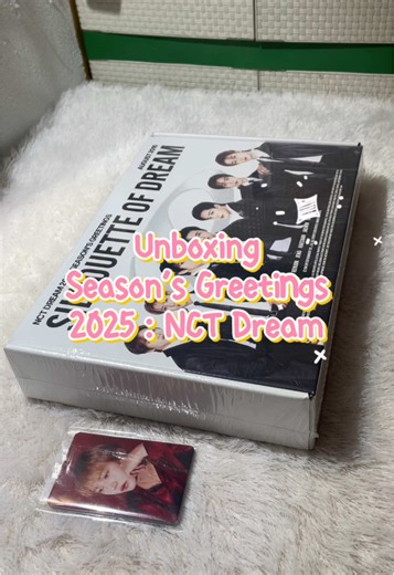 UNBOXING SEASON’S GREETINGS NCT DREAM 2025 #NCTDREAM #NCT #MARKLEE #RENJUN #JENO #HAECHAN #JAEMIN #CHENLE #JISUNG #fypkpop #kpop #unboxingalbum #unboxingalbumkpop #albumkpop #unboxingvideo #fypシ゚viral #fypdongggggggg #fypシ #photocard #sijeuni #nctzen #fypnctzen