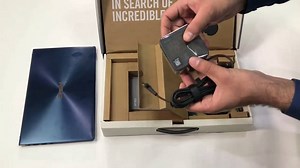 Een ZenBook 14 unboxing? Een ZenBook 14 unboxing! 👇 | ASUS