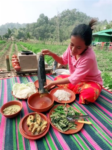 Bamboo Fish: Unique Culinary Experience