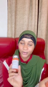 Aujourd’hui je vous présente la magie 😍🙌 Que j’utilise le secret pour éviter les boutons sur le visage ou les taches sur le corps. Cette lotion Awards à base d’un mélange de papaye et de carotte vous donne le teint idéal pour une beauté splendide Anti taches ✅ Anti vergetures ✅ Anti boutons ✅ Utilisable pour les mélanges des savon,gel douche ou lait corporel☑️ Tel: 626923612 | Safi officiel