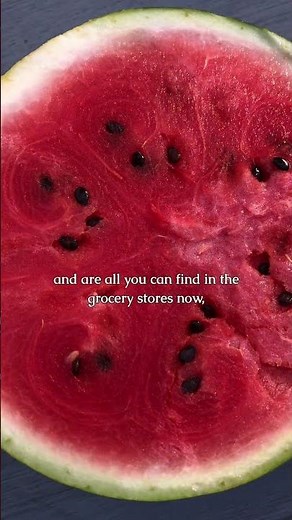 Seedless vs seeded watermelons