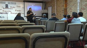 Richland County deputies teach active shooter training to church group in Spanish