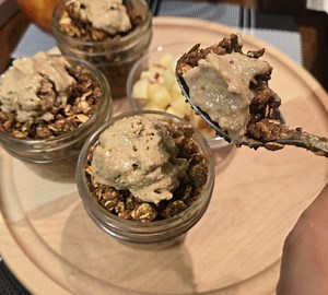 Caramel Apple Crumble