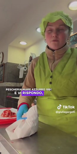 Esibizione di Tartar al gambero rosso