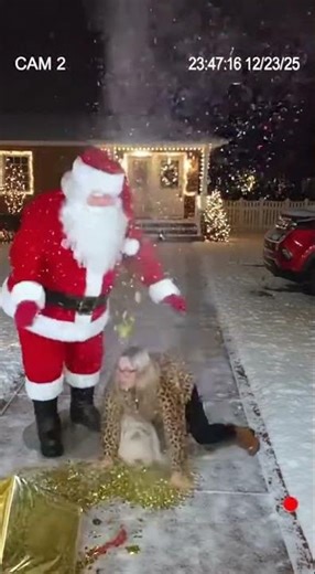 Santa's Holiday Prank: A Surprise Gone Wrong #porchpirate #prank