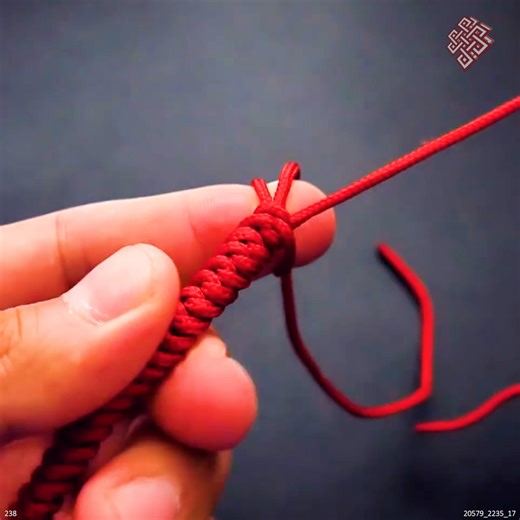 Making a Weaving Masterpiece | The Weavers of Eternity Paracord